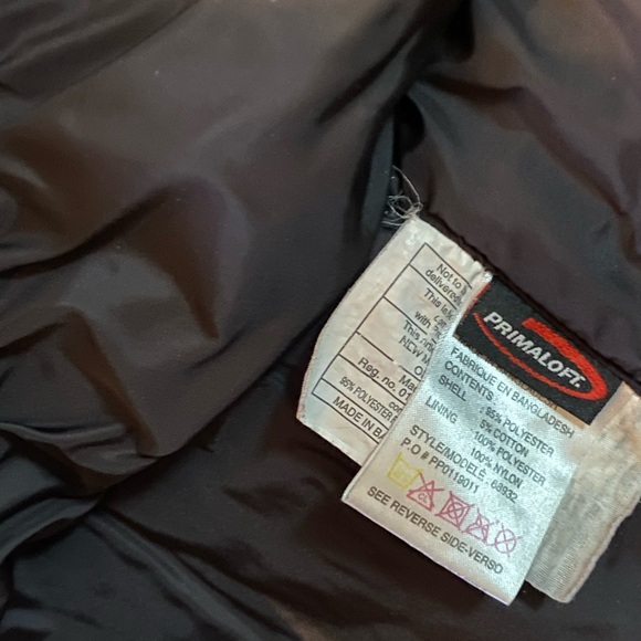 Powder Room snowboarding jacket, removable hood. Warm & perfect for snowsports! - Picture 6 of 7